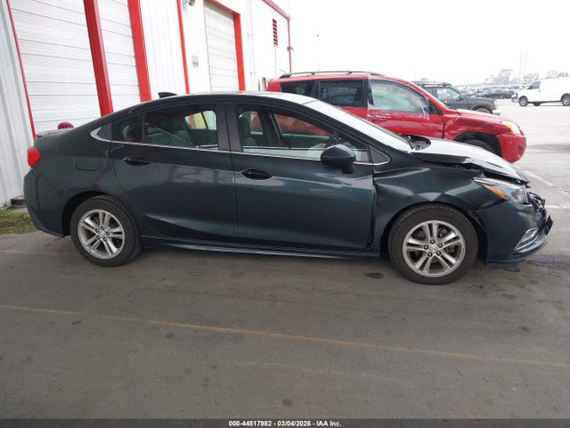 Chevrolet Cruze Lt Auto 2018 1G1BE5SM4J7170418 Image 13