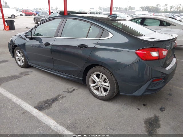 Chevrolet Cruze Lt Auto 2018 1G1BE5SM4J7170418 Image 3