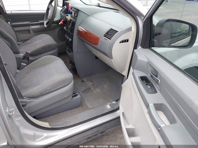 Продажа на аукционе авто 2008 Chrysler Town & Country Lx, vin: 2A8HR44H38R683015, номер лота: 44517995