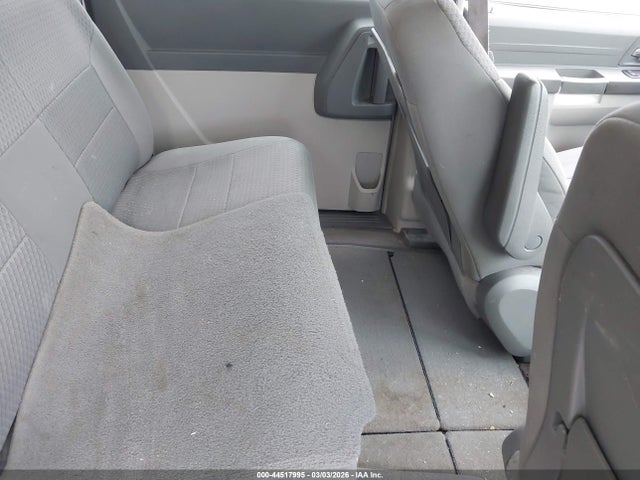 Продажа на аукционе авто 2008 Chrysler Town & Country Lx, vin: 2A8HR44H38R683015, номер лота: 44517995