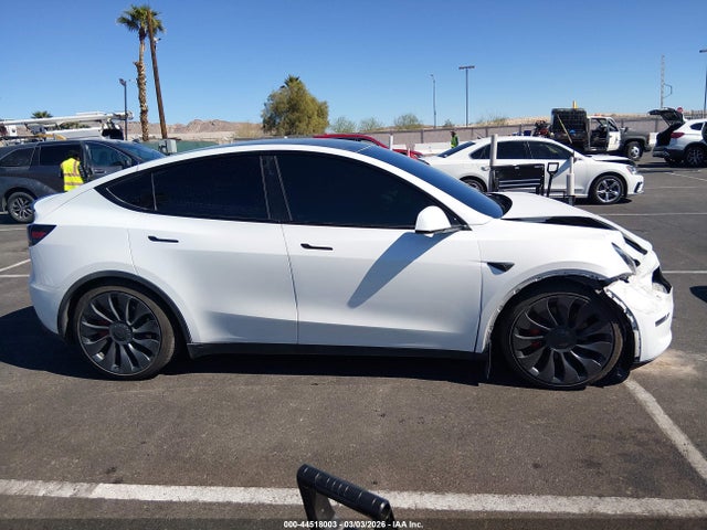 Продаж на аукціоні авто 2023 Tesla Model Y Performance Dual Motor All-wheel Drive, vin: 7SAYGDEF8PF899966, номер лоту: 44518003