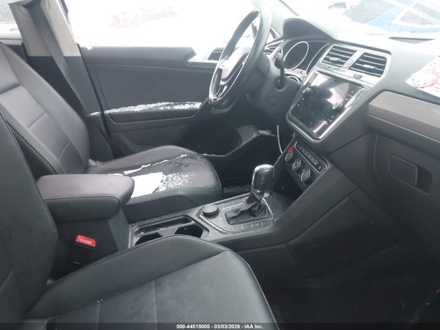 Продаж на аукціоні авто 2019 Volkswagen Tiguan 2.0t Se/2.0t Sel/2.0t Sel R-line/2.0t Sel R-line Black, vin: 3VV2B7AX8KM183236, номер лоту: 44518005