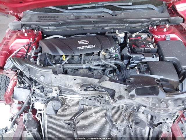 3MZBN1V36JM183175 Mazda Mazda3 Touring