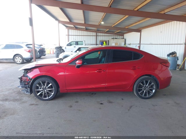 3MZBN1V36JM183175 Mazda Mazda3 Touring