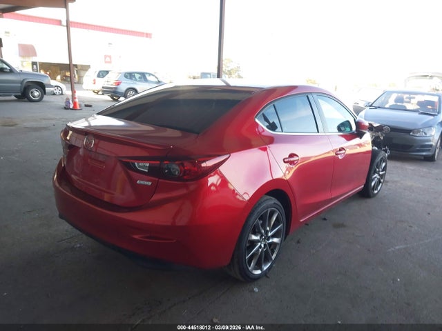 3MZBN1V36JM183175 Mazda Mazda3 Touring
