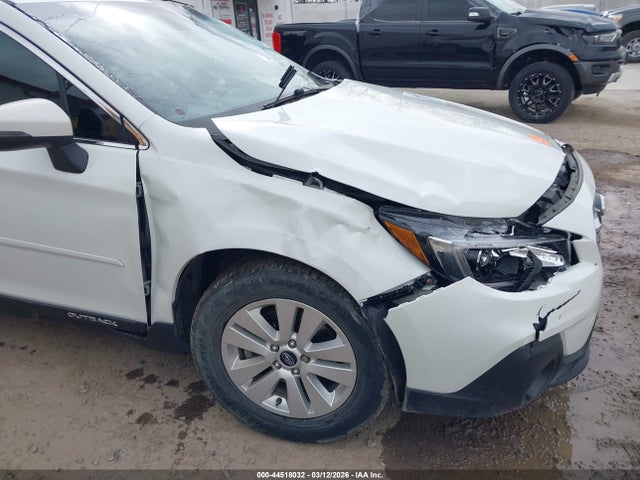 4S4BSAHC7K3248587 Subaru Outback 2.5i Premium