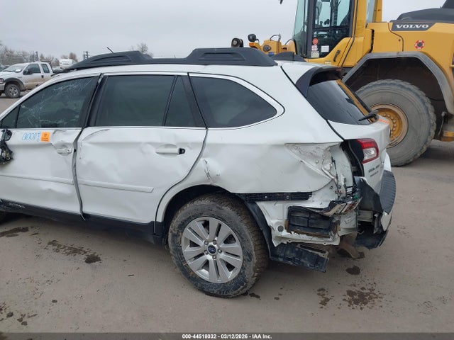 4S4BSAHC7K3248587 Subaru Outback 2.5i Premium