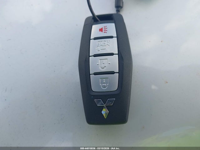 2025 MITSUBISHI OUTLANDER JA4J3VA80SZ024451 Photo 10