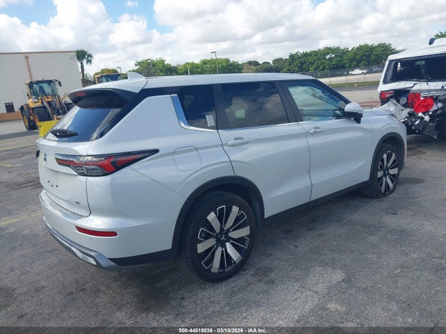 2025 MITSUBISHI OUTLANDER JA4J3VA80SZ024451 Photo 3