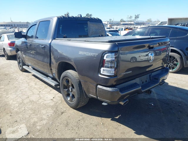 44518045 :رقم المزاد ، 1C6RREFMXLN289360 vin ، 2020 Ram 1500 Big Horn  4x2 5'7 Box مزاد بيع