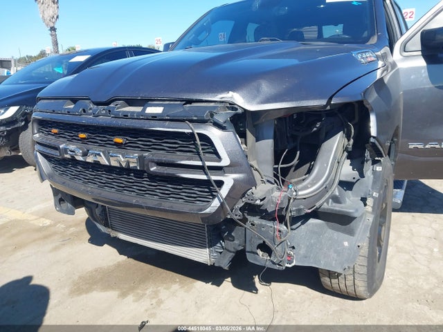 44518045 :رقم المزاد ، 1C6RREFMXLN289360 vin ، 2020 Ram 1500 Big Horn  4x2 5'7 Box مزاد بيع