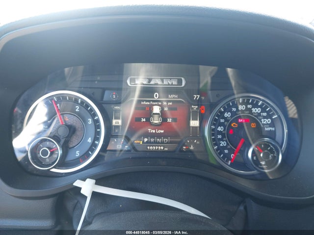 44518045 :رقم المزاد ، 1C6RREFMXLN289360 vin ، 2020 Ram 1500 Big Horn  4x2 5'7 Box مزاد بيع