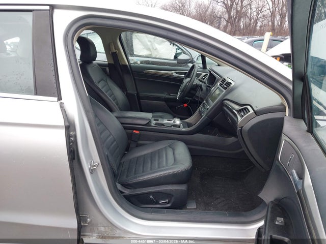 2017 FORD FUSION 3FA6P0T98HR412281 Photo 4