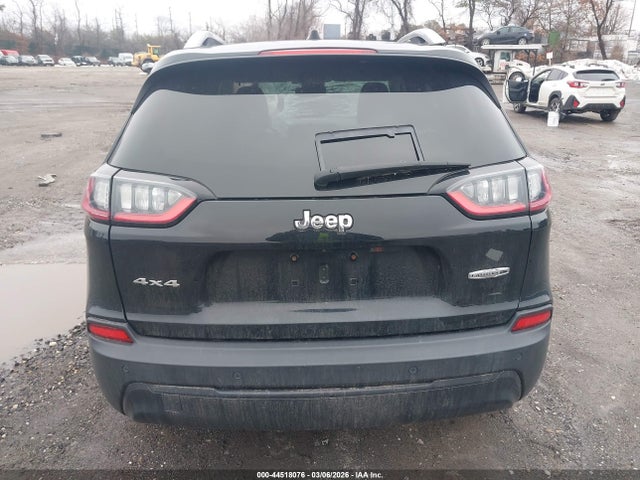 44518076 :رقم المزاد ، 1C4PJMLB3MD115609 vin ، 2021 Jeep Cherokee Latitude Plus 4x4 مزاد بيع