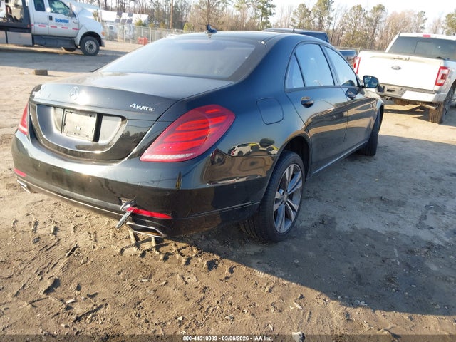 2016 MERCEDES-BENZ S 550 WDDUG8FB4GA253711 Photo 3