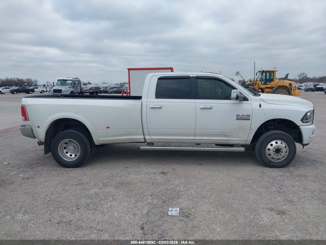 44518092 :رقم المزاد ، 3C63RRJLXHG566164 vin ، 2017 Ram 3500 Laramie  4x4 8' Box مزاد بيع