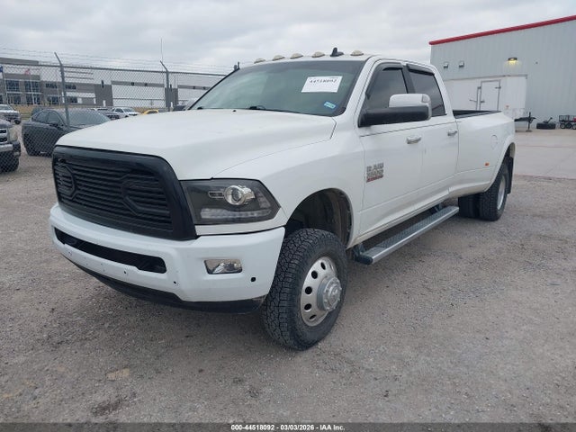 44518092 :رقم المزاد ، 3C63RRJLXHG566164 vin ، 2017 Ram 3500 Laramie  4x4 8' Box مزاد بيع