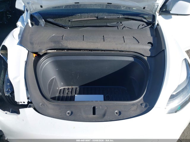 7SAYGDEF9NF551011 Tesla Model Y Performance Dual Motor All-wheel Drive