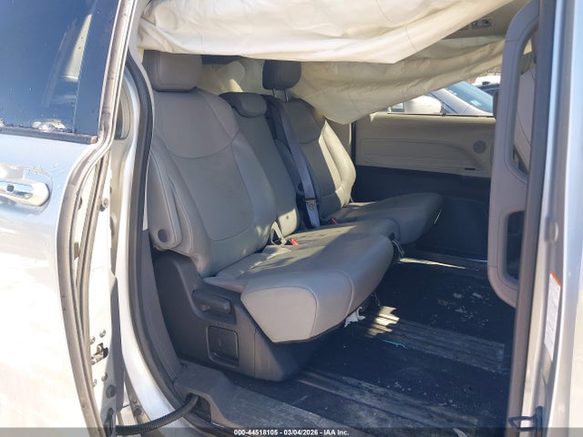 Продаж на аукціоні авто 2023 Toyota Sienna Xle, vin: 5TDYRKEC1PS164078, номер лоту: 44518105