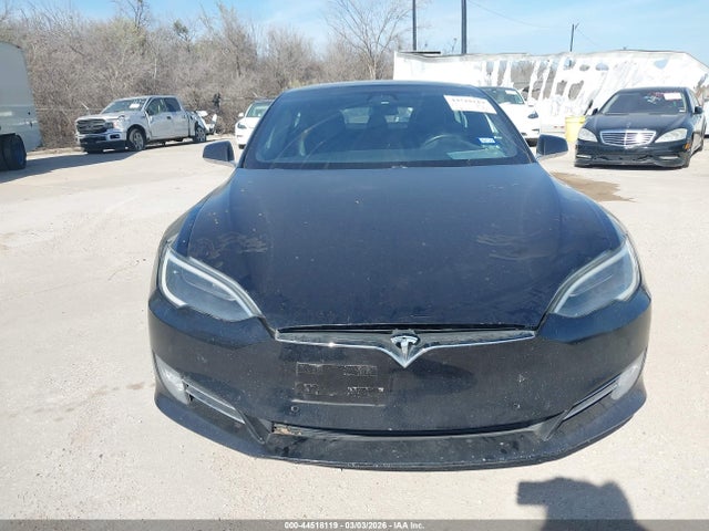 44518119 :رقم المزاد ، 5YJSA1E24HF202830 vin ، 2017 Tesla Model S 100d/60d/75d/90d/p100d مزاد بيع