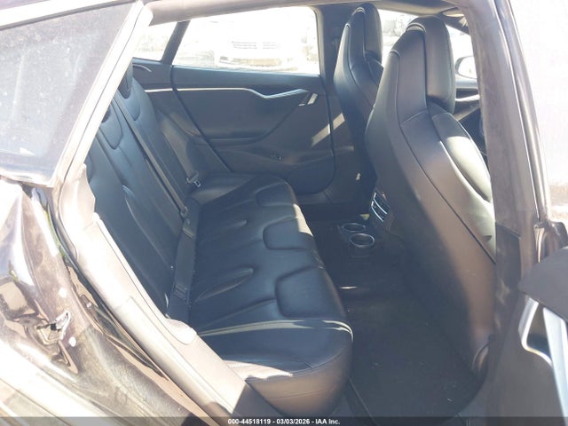44518119 :رقم المزاد ، 5YJSA1E24HF202830 vin ، 2017 Tesla Model S 100d/60d/75d/90d/p100d مزاد بيع