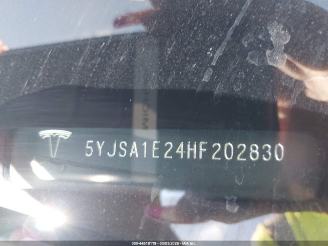 44518119 :رقم المزاد ، 5YJSA1E24HF202830 vin ، 2017 Tesla Model S 100d/60d/75d/90d/p100d مزاد بيع