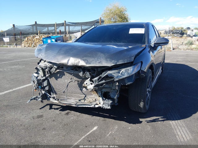 4T1G11BK3PU098777 Toyota Camry Se Awd