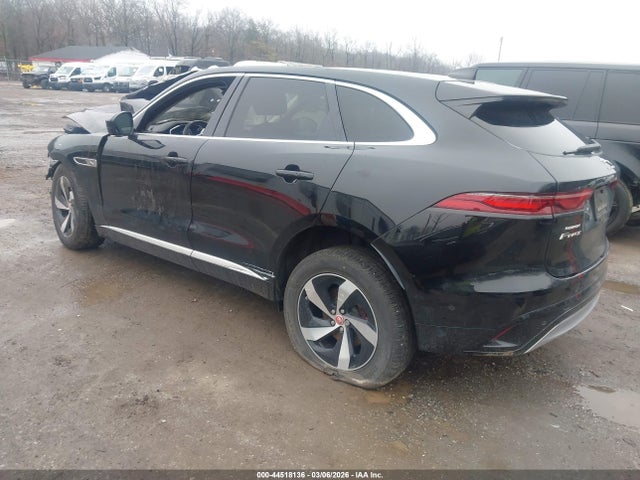 2021 JAGUAR F-PACE SADCJ2EX2MA671105 Photo 2
