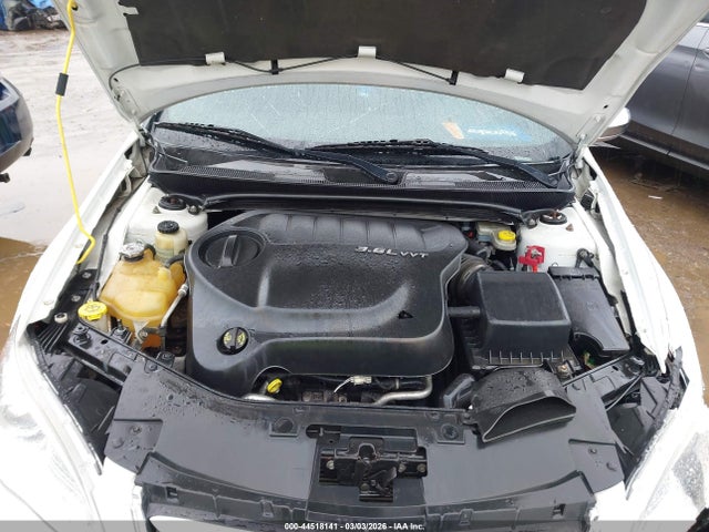 Aukcja sprzedaży 2013 Chrysler 200 Limited, vin: 1C3CCBCG5DN520796, numer aukcji: 44518141
