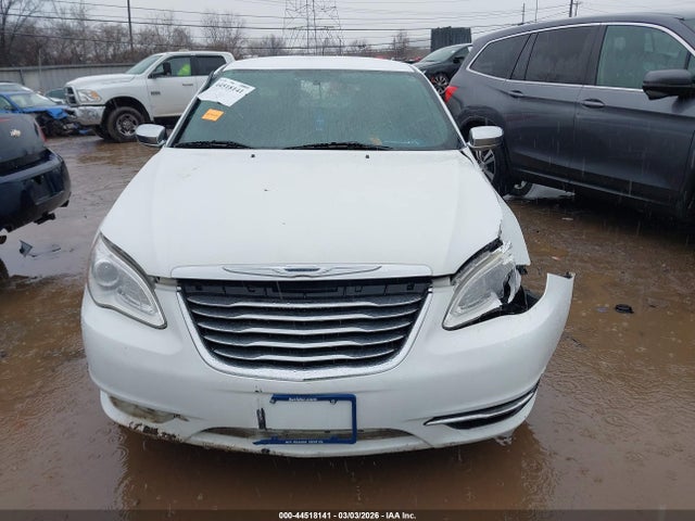 Aukcja sprzedaży 2013 Chrysler 200 Limited, vin: 1C3CCBCG5DN520796, numer aukcji: 44518141
