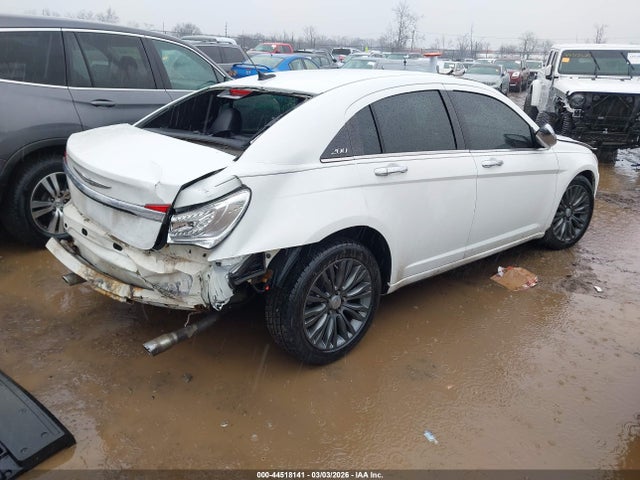 Aukcja sprzedaży 2013 Chrysler 200 Limited, vin: 1C3CCBCG5DN520796, numer aukcji: 44518141