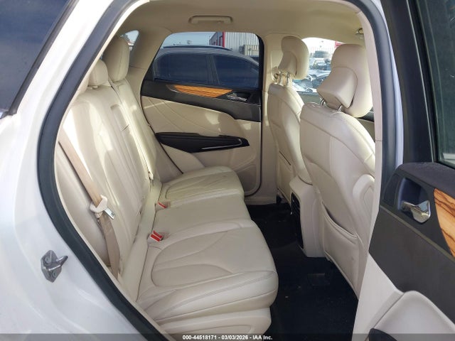 5LMCJ1A95FUJ47566 Lincoln MKC
