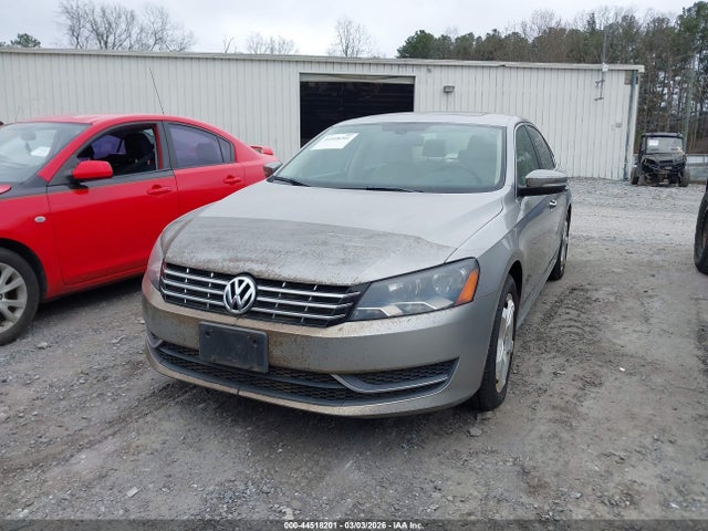 Aukcja sprzedaży 2012 Volkswagen Passat 2.0l Tdi Se, vin: 1VWBN7A33CC075156, numer aukcji: 44518201