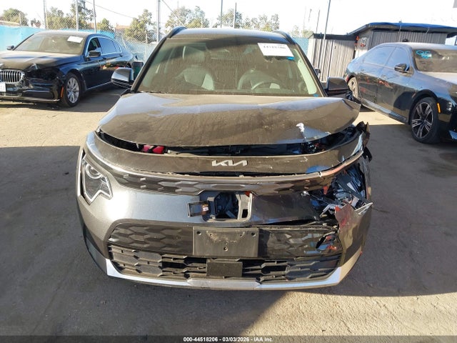 KNDCR3L11R5121242 KIA Niro Ev Wind