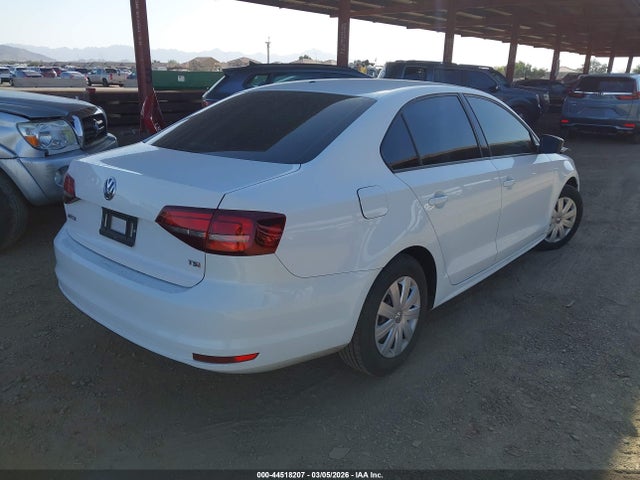 3VW267AJXGM361120 Volkswagen Jetta 1.4t S