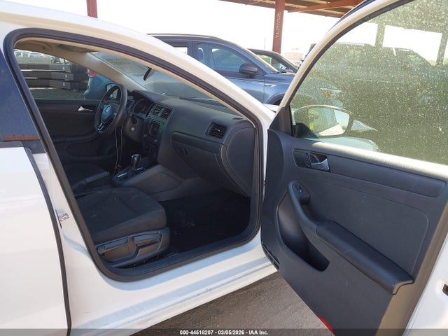 3VW267AJXGM361120 Volkswagen Jetta 1.4t S