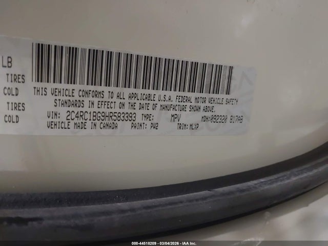 Продаж на аукціоні авто 2017 Chrysler Pacifica Touring-l, vin: 2C4RC1BG9HR583393, номер лоту: 44518209