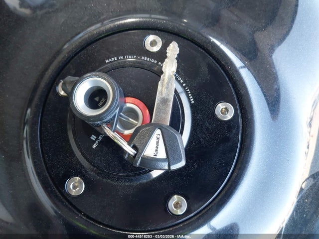 JKAZXCW17HA005247 Kawasaki Zx1000 W