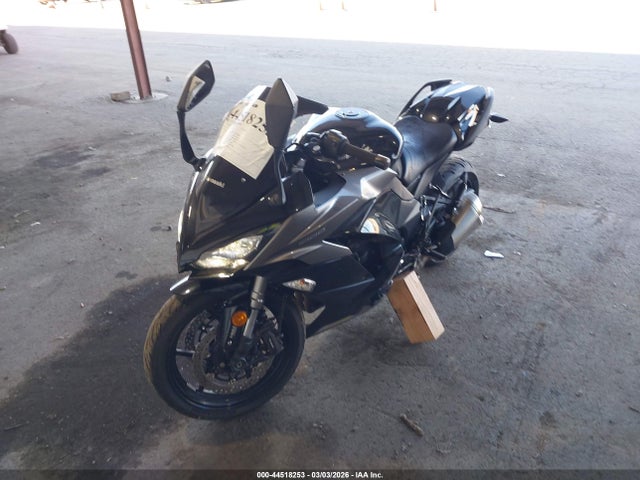 JKAZXCW17HA005247 Kawasaki Zx1000 W