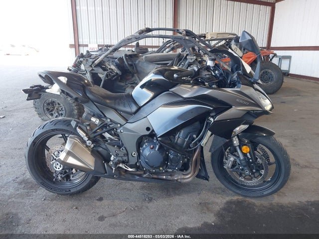 JKAZXCW17HA005247 Kawasaki Zx1000 W