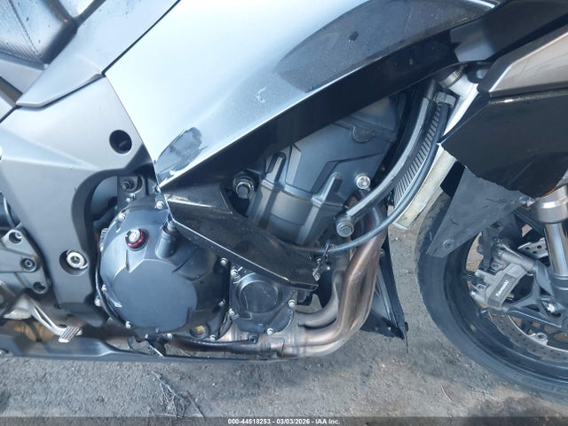 JKAZXCW17HA005247 Kawasaki Zx1000 W