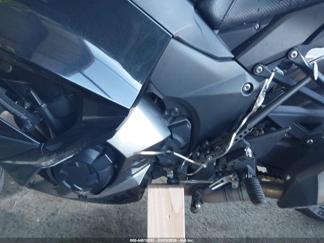 JKAZXCW17HA005247 Kawasaki Zx1000 W