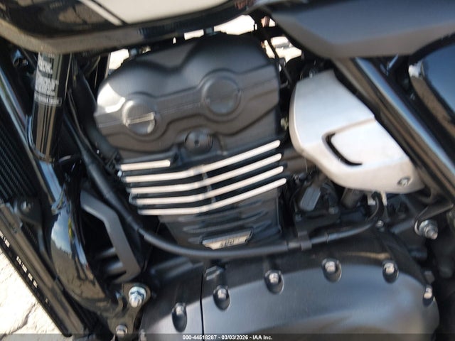 44518287 :رقم المزاد ، SMTT147Y0RNA16006 vin ، 2024 Triumph Motorcycle Scrambler 400 X مزاد بيع