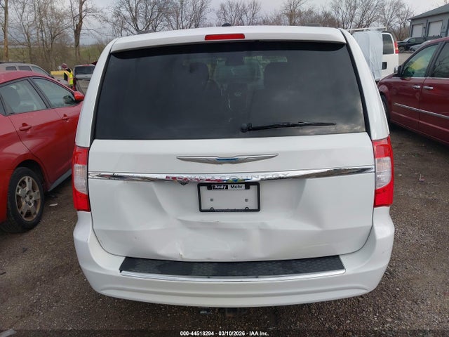 44518294 :رقم المزاد ، 2C4RC1BG9FR610606 vin ، 2015 Chrysler Town & Country Touring مزاد بيع