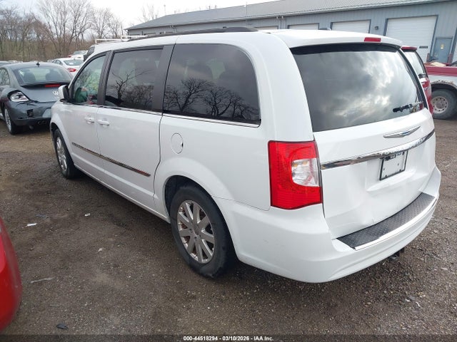 44518294 :رقم المزاد ، 2C4RC1BG9FR610606 vin ، 2015 Chrysler Town & Country Touring مزاد بيع