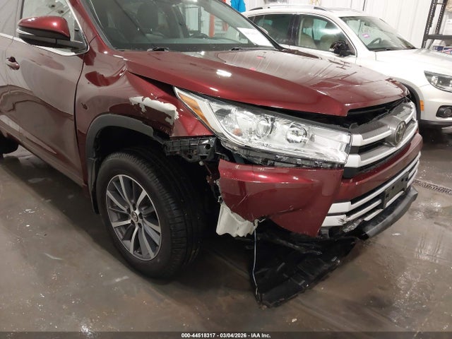2017 TOYOTA HIGHLANDER 5TDJZRFH3HS440069 Photo 5
