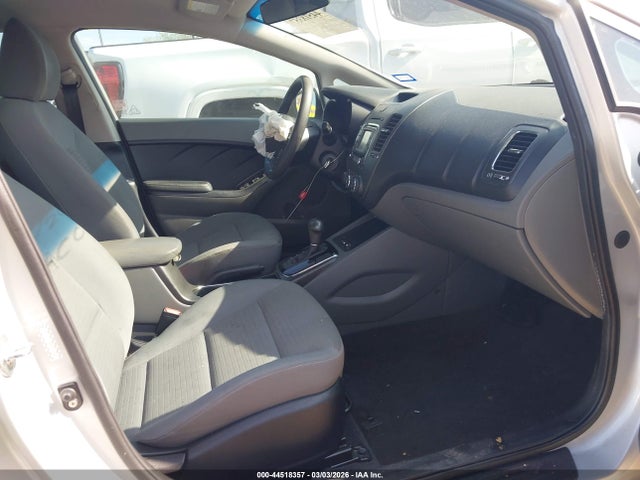 KIA FORTE LX 2017 3KPFL4A78HE008158 Image 5