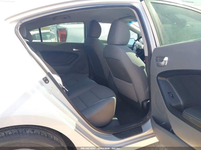 KIA FORTE LX 2017 3KPFL4A78HE008158 Image 8