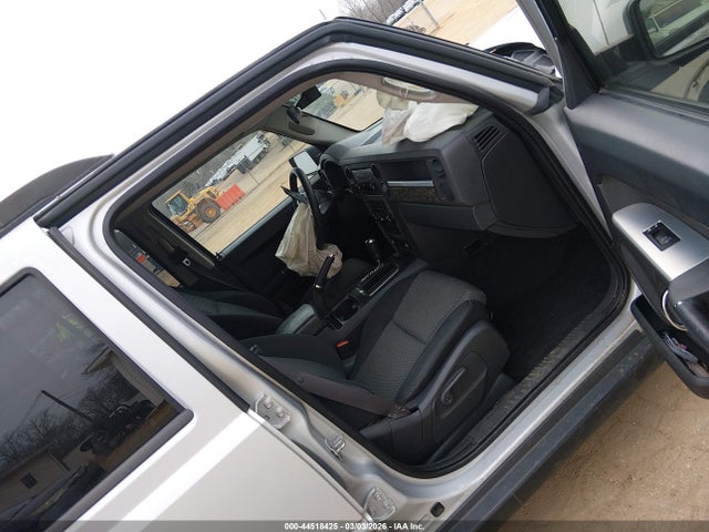 2009 JEEP COMMANDER 1J8HH48K59C529571 Photo 4