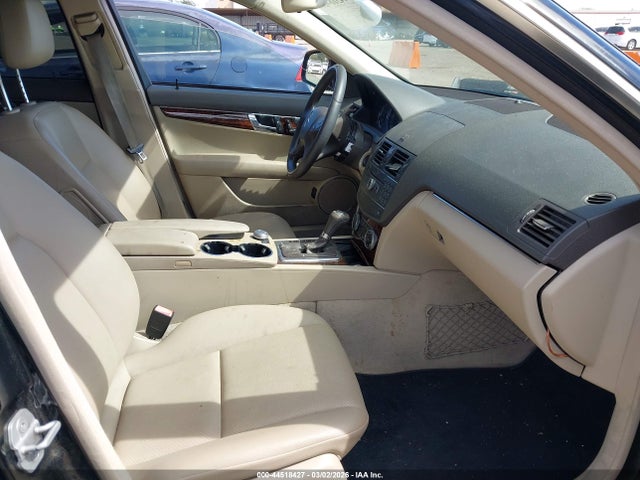 Aukcja sprzedaży 2009 Mercedes-benz C 300 Luxury/sport, vin: WDDGF54X19R077699, numer aukcji: 44518427